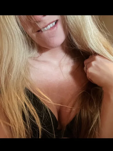 Haylz 🖤  ✨