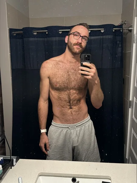 Humbly Hung