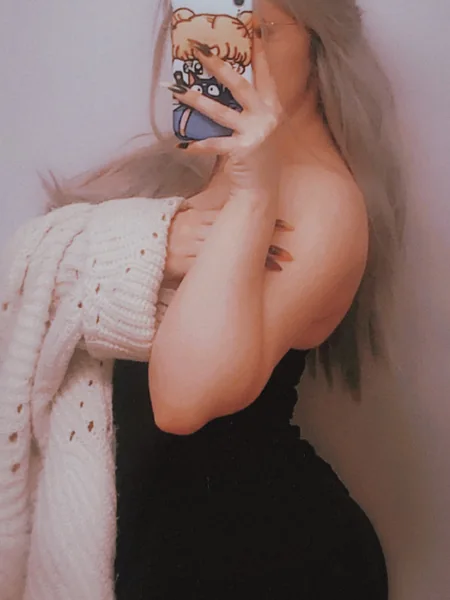 h o n e y ✨