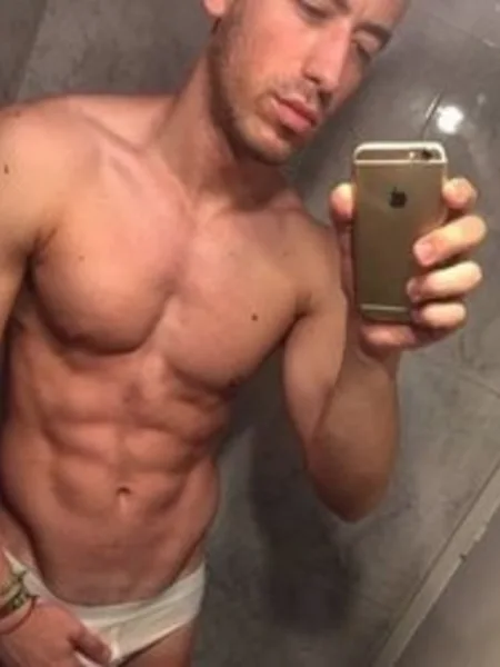 @iaaleexx