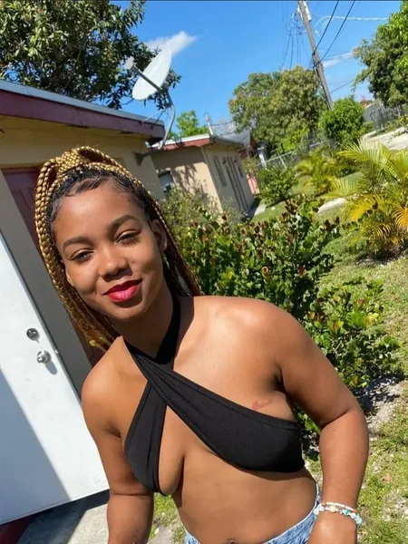 The Nympho Next Door 🥀