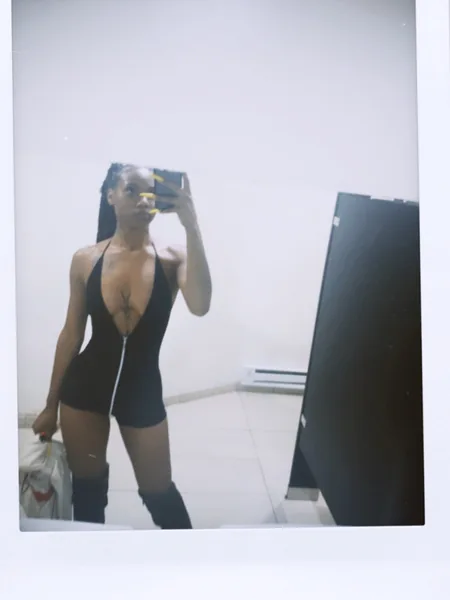 VELOUR