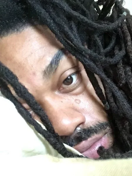 Rj