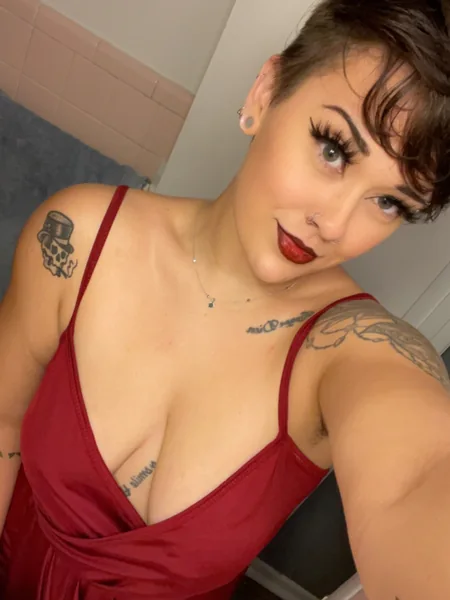 Miranda Mayhem VIP