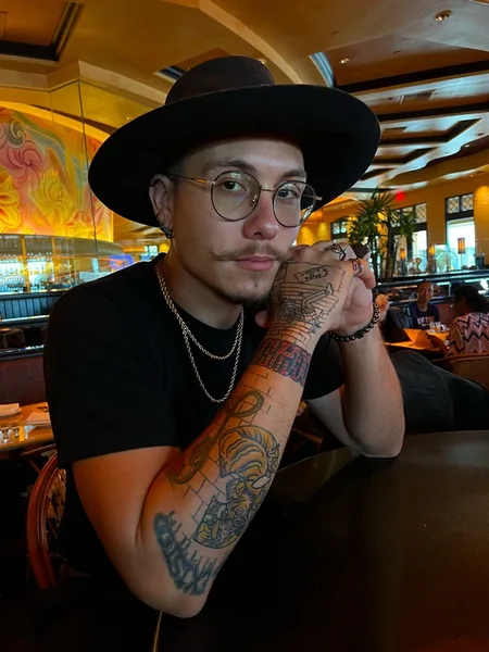 Hero