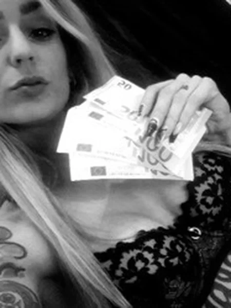 👑GoddessCarmen👑