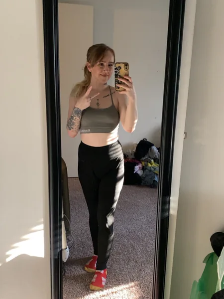 Iris Rose
