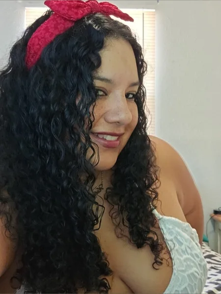 Isabella Infiel
