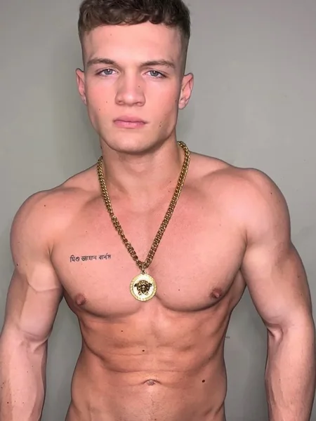 Ashton Free