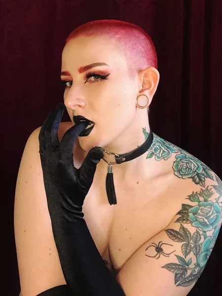 Kitty 🖤