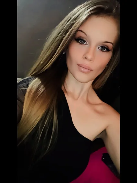 Mia Rose