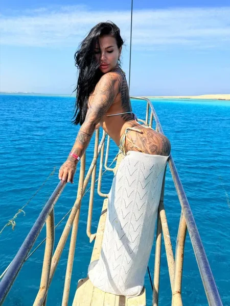Iuhas Alexandra FREE