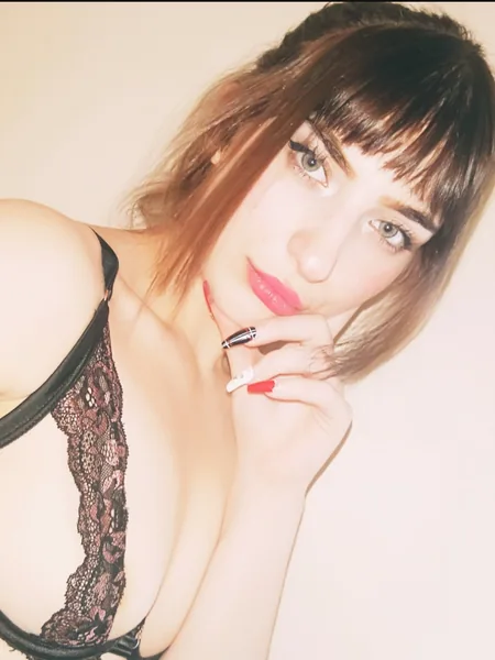 Ivy Rose