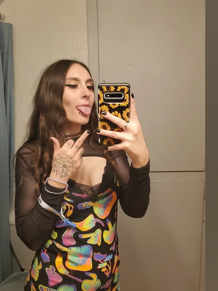 Ivy Luna