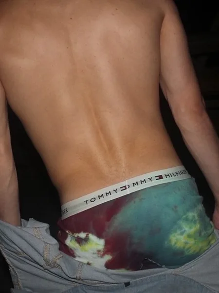 I Wouldn't Show Off