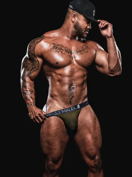Jason Vario