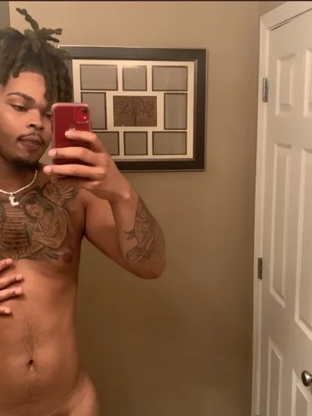 6’4 Playboy 🐰🇯🇲