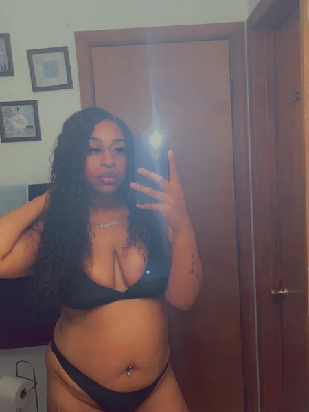 luh mama 😋