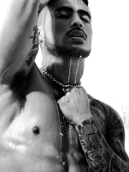 Joey Diamond