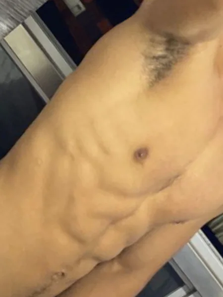 J M 🔞