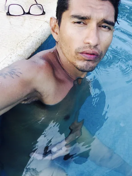 Jose Leni Romero