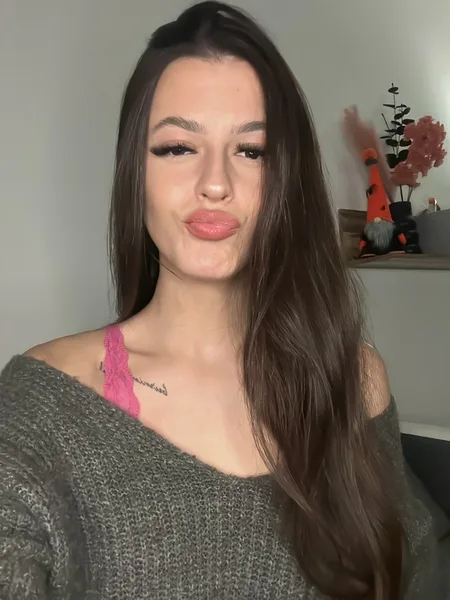 Juicy Nicole 🍑