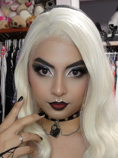 Julie Nighthawk