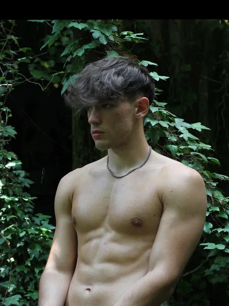 Justin_adams