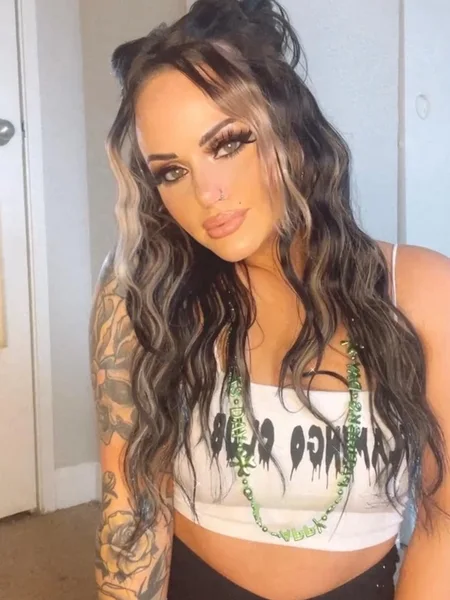 Justine Belle