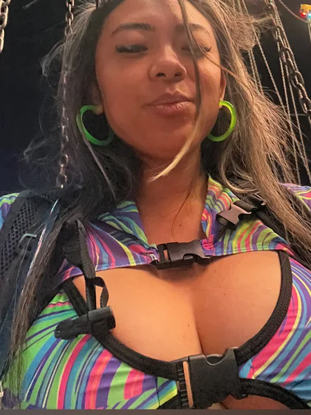 Rae Victoria