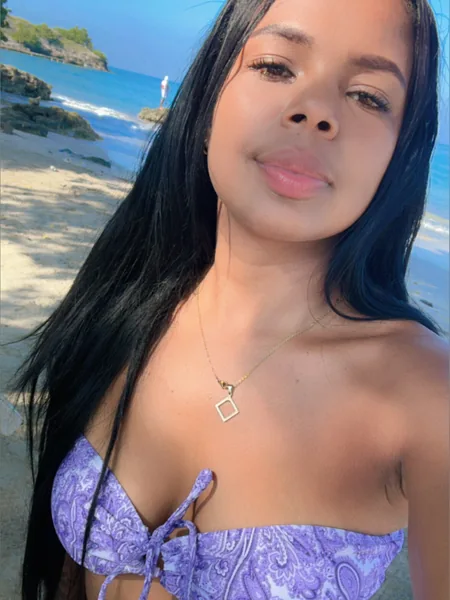Karina Estrada