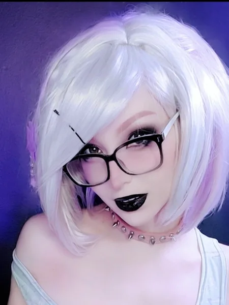 Kassandra leigh