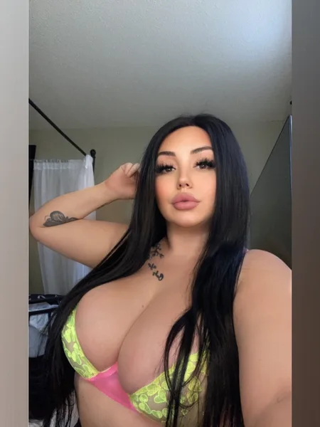 👑 Kayla 💦