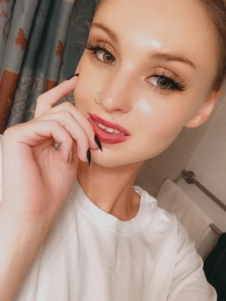 Kayleigh Cake Free Page
