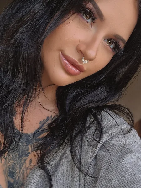 𝑲𝑨𝒀𝑳𝑬𝑰𝑮𝑯 𝑮𝑰𝑩𝑩𝒀 🖤