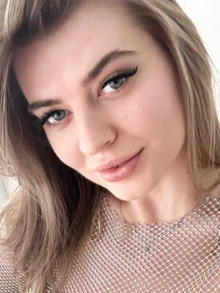 Keri 🐱🇺🇦