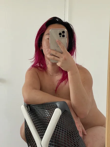 Kiki “Big Clit 💄” Wang