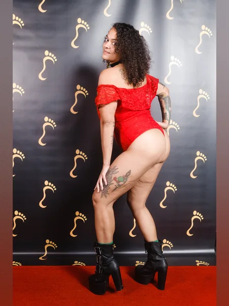 Goddess Nikki Focks