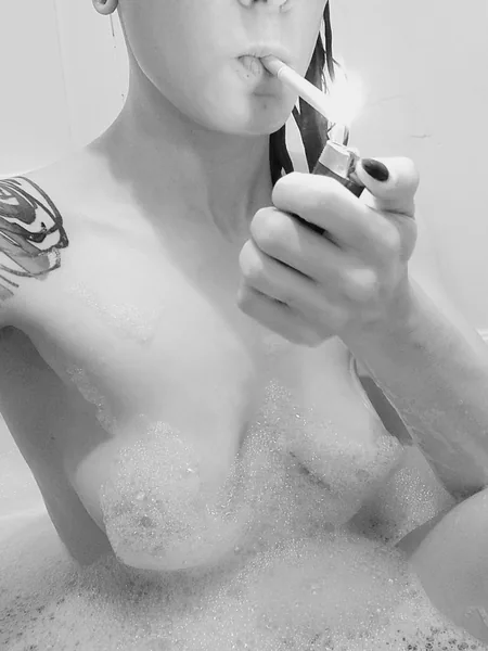 KinkyLittleHippy avatar