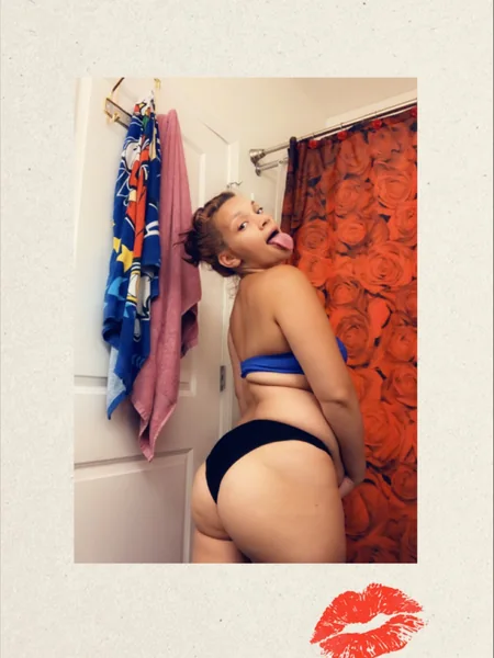KinkyyyKittyy