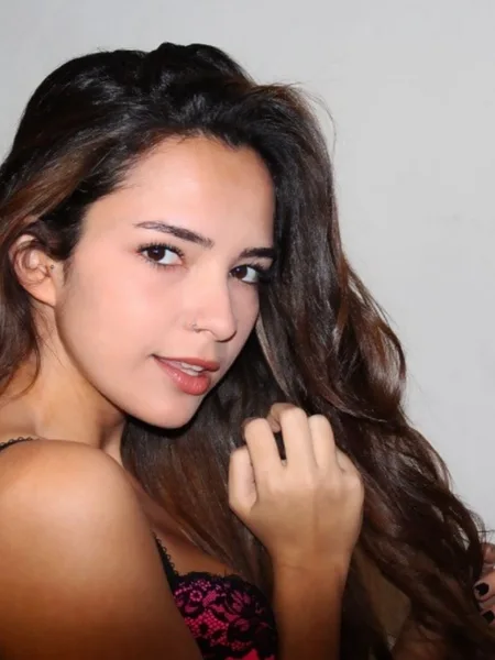 Kira Nahiak
