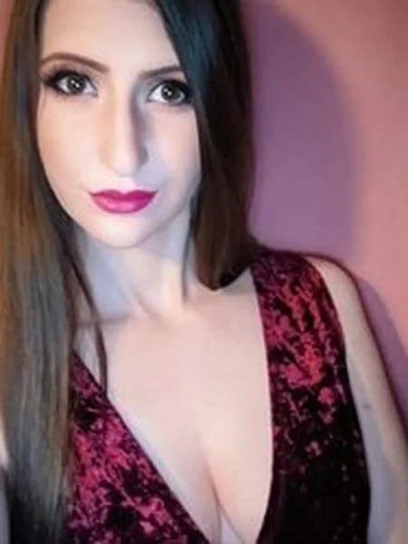 Kirsten Skye 😻 avatar