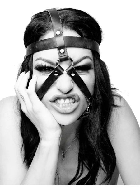 Kissa Sins