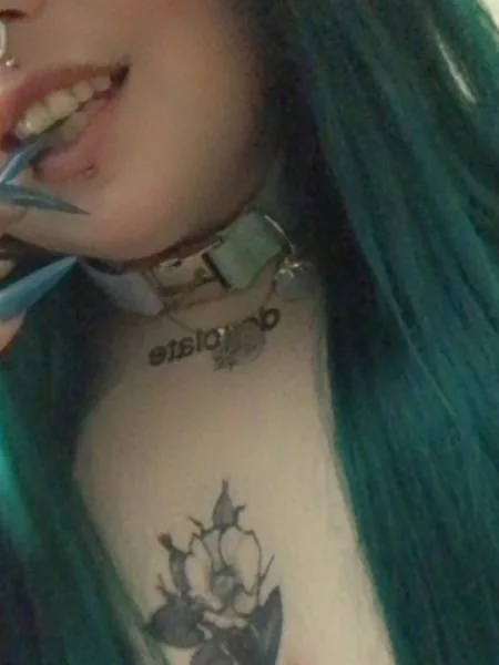 kit frost ❄️💚🦂⛓🍁
