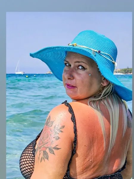 Claudia