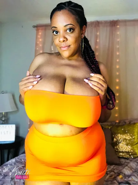 Kristi Maxx