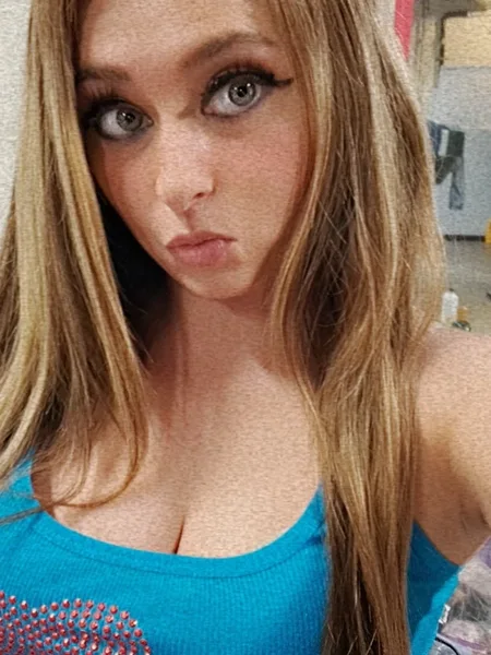 Knicole35