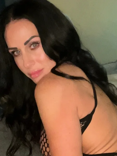 RealKourtneyFox