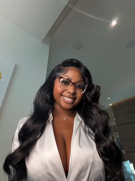 Miss Kream 🤍 FREE PAGE
