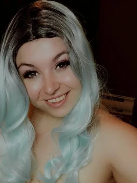 Krystal busty